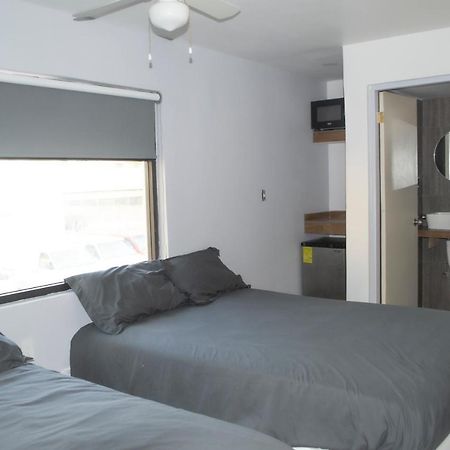 Apartamentos Ambassador Tijuana Zewnętrze zdjęcie